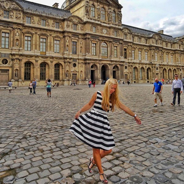 Featured Stylish Travel Girls of Instagram: World Wanderista