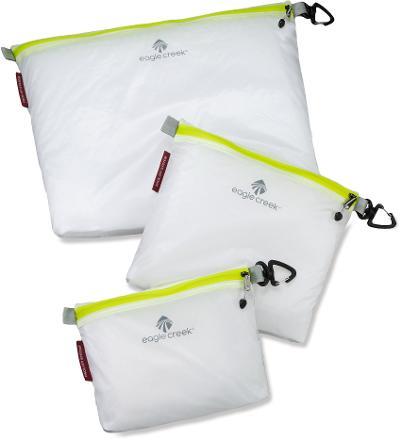Keep small items from scattering with the Eagle Creek Pack-It Specter Sac Set - bit.ly/1HLS4pR