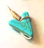 Stylish Travel Girl Turquoise Arrow Gold Wire-Wrapped Pendant
